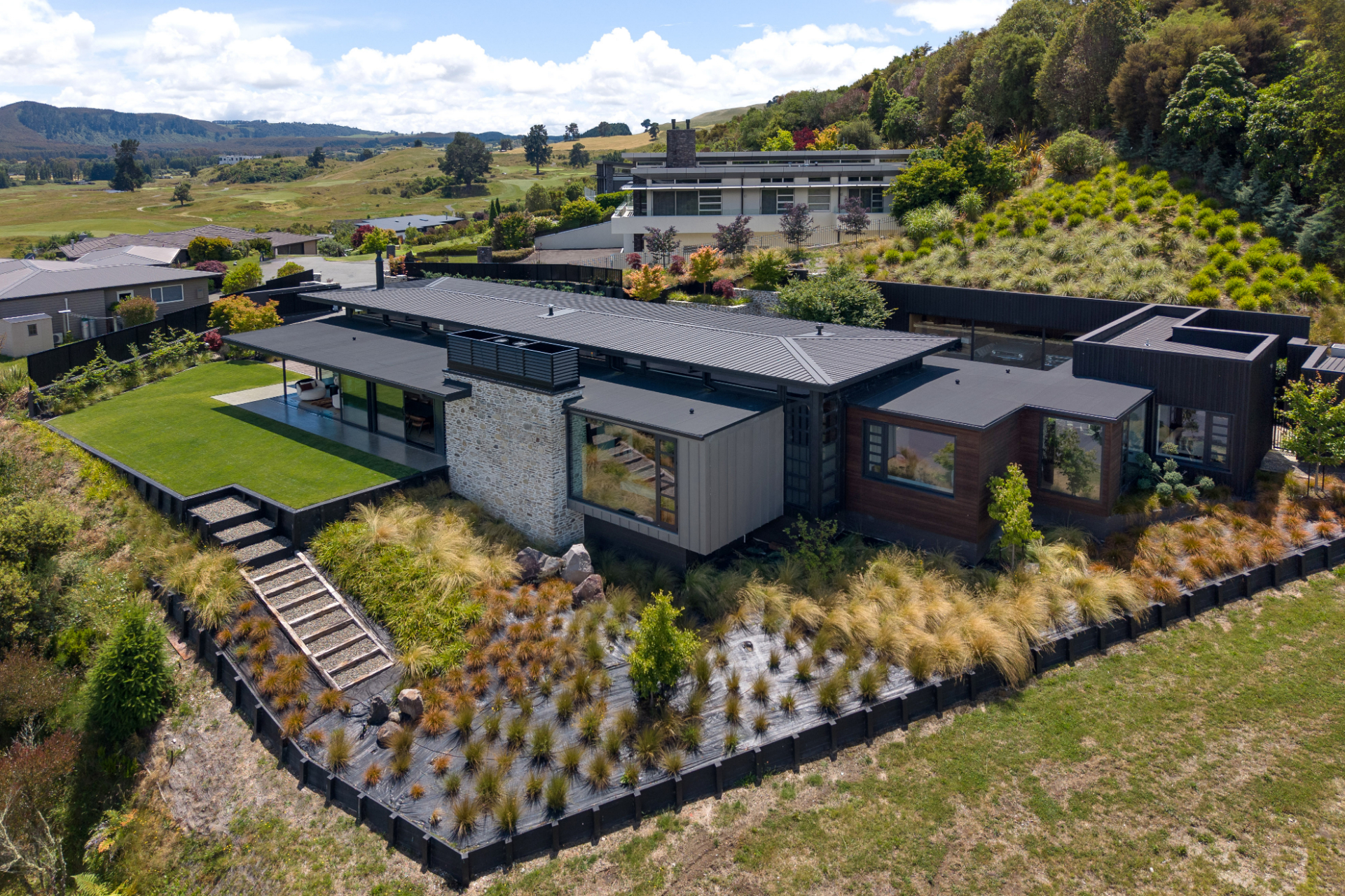 113_Open2view_ID601912-4_Kittyhawk